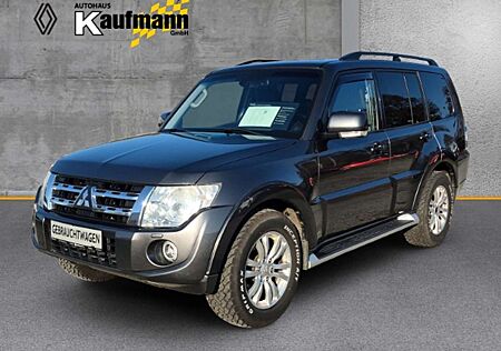 Mitsubishi Pajero 3.2 DI-D Instyle 7-Sitzer AHK Navi Soundsystem Xen