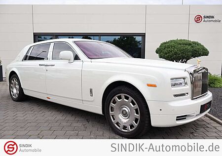 Rolls-Royce Phantom LWB