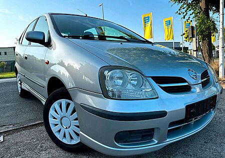 Nissan Almera Tino Visia