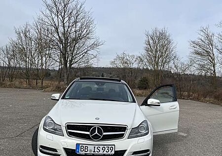 Mercedes-Benz C 350 4Matic (BlueEFFICIENCY) 7G-TRONIC Avantgarde