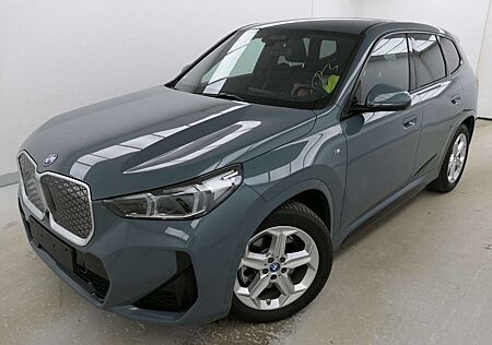 BMW iX1 30 xDrive M Sport Drivind Ass Prof_eSitz_Headup