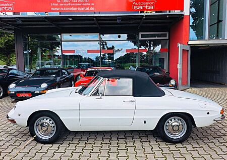 Alfa Romeo Spider 1750 Duetto - Technik neu- H-Kz.
