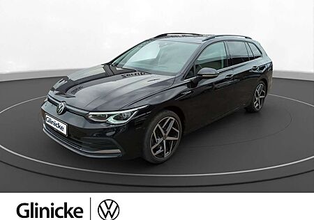 VW Golf Variant Volkswagen Golf VIII Variant Style 2.0 TDI Matrix AHK RFK D