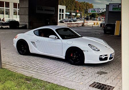 Porsche Cayman Sport