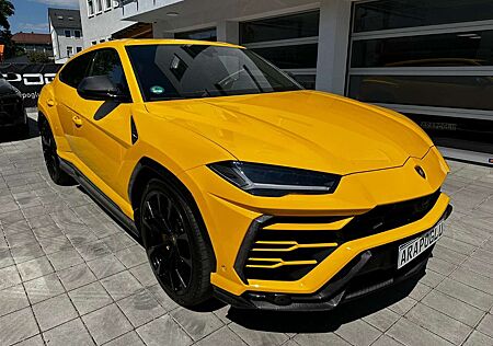 Lamborghini Urus 4.0 V8 Autom. AKRAPOVIC*FULLCARBON-EXT/INT*