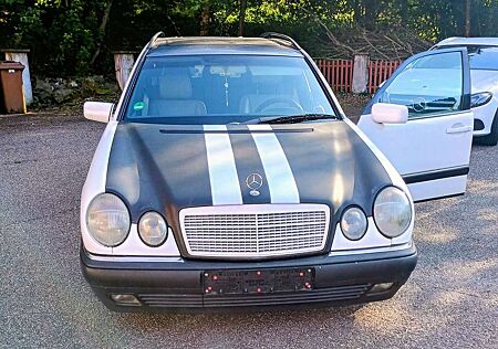 Mercedes-Benz E 420 E-Klasse T Elegance