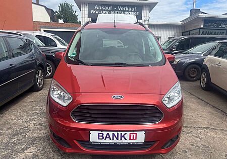 Ford Tourneo Courier Titanium NAVI RELING KLIMAAUTO.