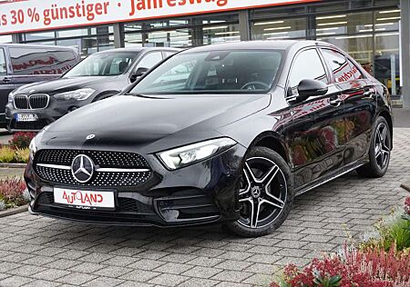 Mercedes-Benz A 250 A250 e AMG Line Klimaaut. LED Navi Tempomat PDC