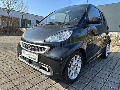 smart forTwo fortwo  Micro Hybrid DriveNavi/PDC/SERVO