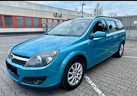 Opel Astra Cabrio 2.2 DTI