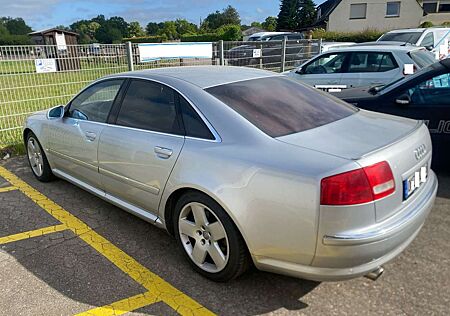 Audi A8 4.2 quattro
