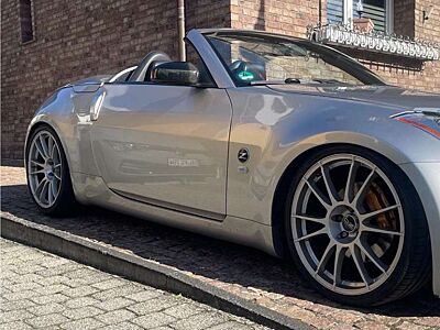 Nissan 350Z 350 Z Roadster Premium Pack