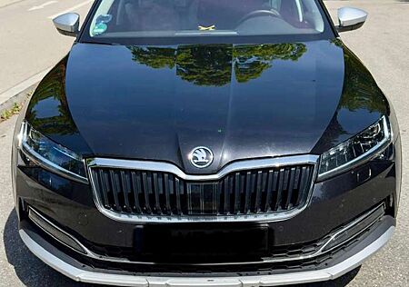 Skoda Superb Combi 2.0 TDI 4x4 DSG Scout