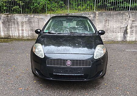 Fiat Grande Punto 5-Türer 1.2 8V Dynamic
