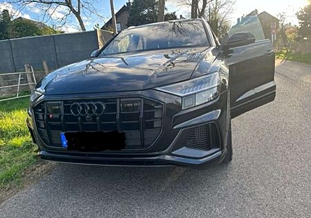 Audi SQ8 TDI quattro tiptronic