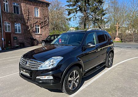 SsangYong Rexton W 2.2Crystal 4WD/Automatik/AHK/Navi/Leder