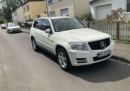 Mercedes-Benz GLK 200 CDI DPF BlueEFFICIENCY 7G-TRONIC