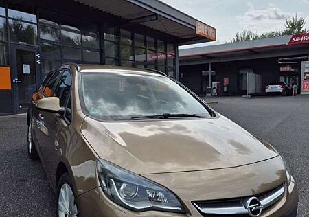 Opel Astra 1.4 Turbo Sports Tourer Aut. Active