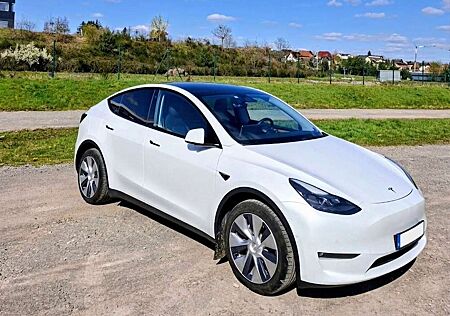 Tesla Model Y ​ Long Range AWD | MwSt. ausweisbar