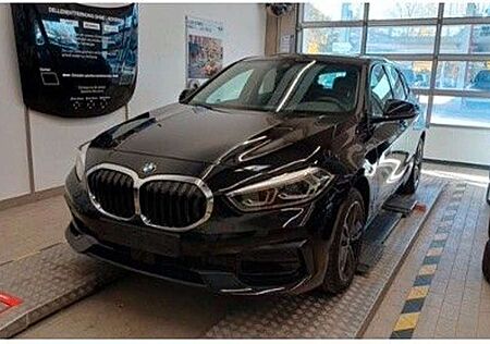 BMW 116 i Sport Line Aut/AHK/LED/ParkSys/LenkrHeiz