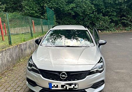 Opel Astra Elegance Start/Stop