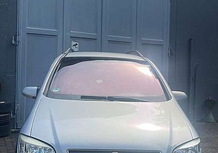 Opel Zafira 1.8