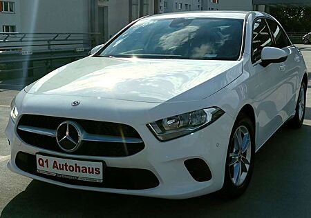 Mercedes-Benz A 180 d 7G-Tronic T.LEDER+SHZ/WIDESCREEN/NAV/PARKASSIST+