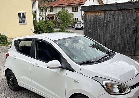 Hyundai i10 1.0