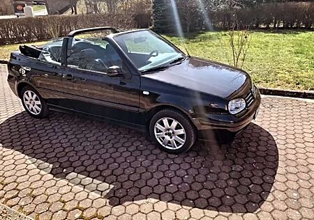 VW Golf Cabriolet Volkswagen Cabrio 2.0 Highline