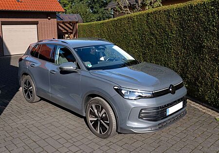 VW Tiguan Volkswagen 2.0 TDI SCR DSG Life