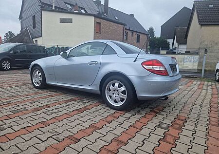 Mercedes-Benz SLK 200 Kompressor (171.442)