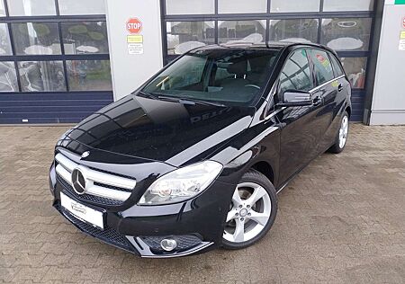 Mercedes-Benz B 180 B-Klasse (BlueEFFICIENCY) Sport *2te Hd.*Scheckhef
