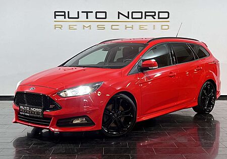 Ford Focus Ecoboost 2.0 ST*Kamera*SYNC3*Recaro*