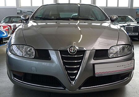 Alfa Romeo GT 1.8TS Progression,Scheckheft lückenlos,rostfrei