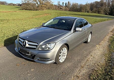 Mercedes-Benz C 180 Coupe (BlueEFFICIENCY)