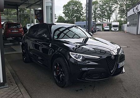 Alfa Romeo Stelvio Quadrifoglio Q4