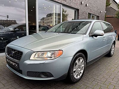 Volvo V70 Kombi D5 DPF Kinetic Automatik AHK Bi-Xenon