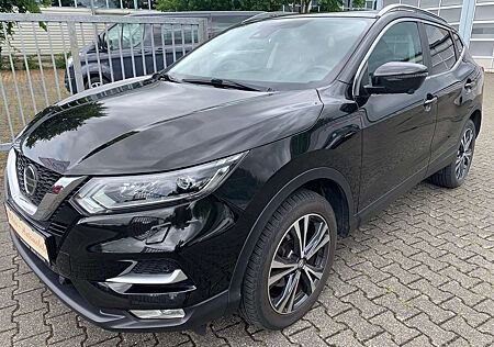Nissan Qashqai N-Connecta Alu-Navi-R.Kamera-Leder-Assistenten-AHK