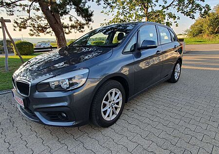 BMW 216 d Advantage