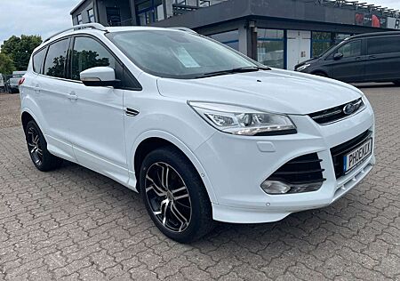 Ford Kuga Individual,Navi RFK,PDC,SHZ,Pano-Dach,AHK,