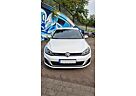 VW Golf GTI Volkswagen Golf GTD BlueMotion Technology DSG