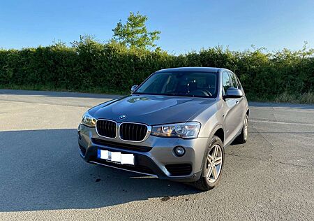 BMW X3 +xDrive20i+Aut.