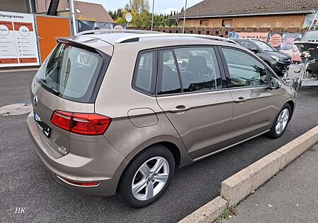 VW Golf Sportsvan Volkswagen Golf+Sportsvan+1.4+TSI+(BlueMotion+Technology)+Com