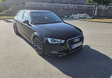 Audi A3 1.4TFSI cod u S Tronic S Line Sportback