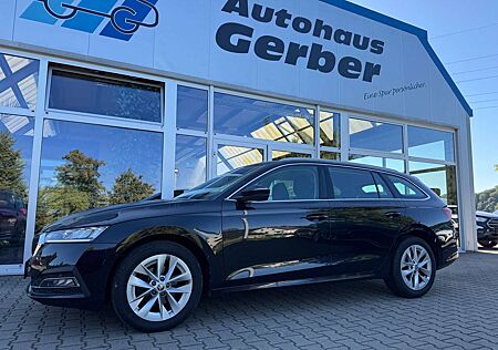Skoda Octavia Combi 2.0 TDI DSG Style Columbus Head Up