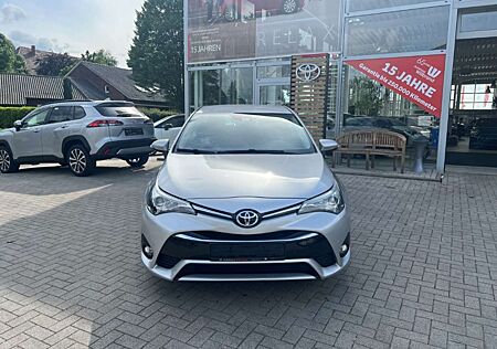 Toyota Avensis 1.8 VVT-i RFK Tempomat Klima 1. Hand shz