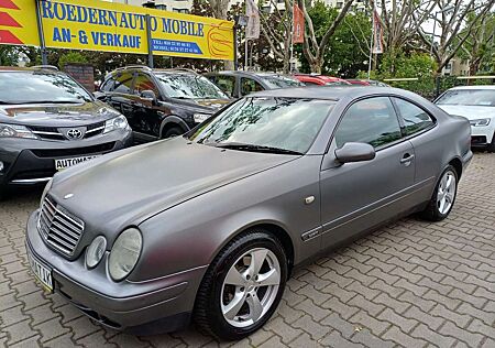 Mercedes-Benz CLK 200 SPORT