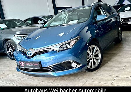 Toyota Auris Hybrid Executive *1.HAND*