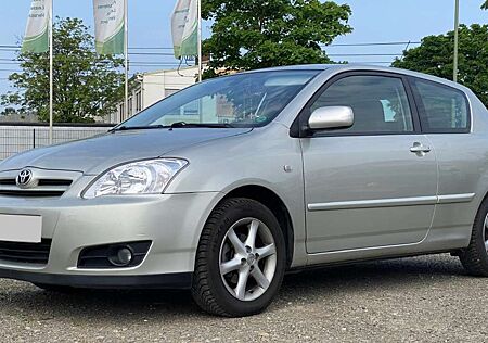 Toyota Corolla 1.6 Sol Compact 8xBereift