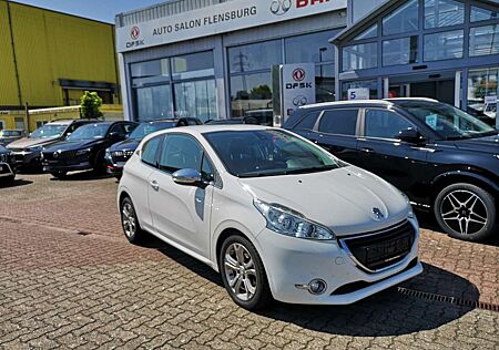 Peugeot 208 Allure* Klimaanlage*Teilleder*TÜV 03.2027